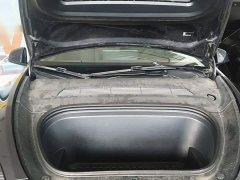 Tesla Model Y Rear-Wheel Drive - ფოტო 19