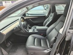 Tesla Model Y Rear-Wheel Drive - ფოტო 14