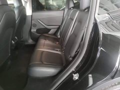 Tesla Model Y Standard Range RWD - photo 16
