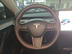 Tesla Model Y Rear-Wheel Drive - ფოტო 10