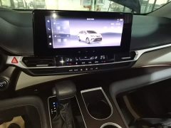 Toyota Gravia 2.5L Hybrid Comfort Edition - фото 12