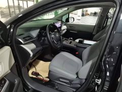 Toyota Gravia 2.5L Hybrid Comfort Edition - фото 14