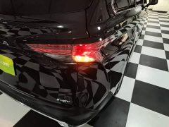 Toyota Gravia 2.5L Hybrid Comfort Edition - фото 7