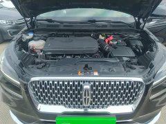Lincoln Explorer 2.0T Two-Wheel Drive Premium - ფოტო 19
