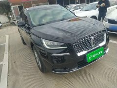 Lincoln Explorer 2.0T Two-Wheel Drive Premium - ფოტო 3