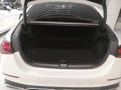 Mercedes-Benz E-Class E 260 L AMG Line - ფოტო 18
