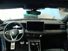 Volkswagen Tiguan L PRO 380TSI AWD R-Line Premium Edition - photo 9