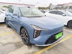 IM Motors Zhiji LS6 Pure Electric Max - ფოტო 3
