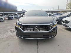 Volkswagen Passat 330TSI Elite - photo 2