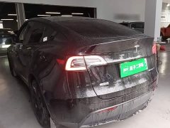 Tesla Model Y Standard Range RWD - photo 4