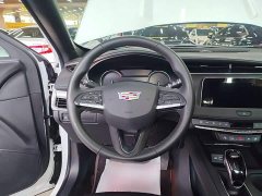 Cadillac XT4 28T FWD Luxury - photo 10