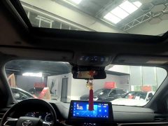 Toyota Sienna 2.5L Hybrid Premium Edition - фото 17