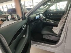 Geely Galaxy E5 530km Qihang Edition - ფოტო 15