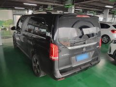 Mercedes-Benz V-Class V 260 L Long Wheelbase Luxury Edition - фото 4