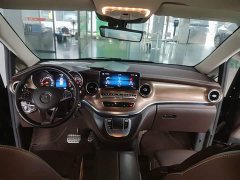 Mercedes-Benz V-Class V 260 L Long Wheelbase Luxury Edition - фото 9