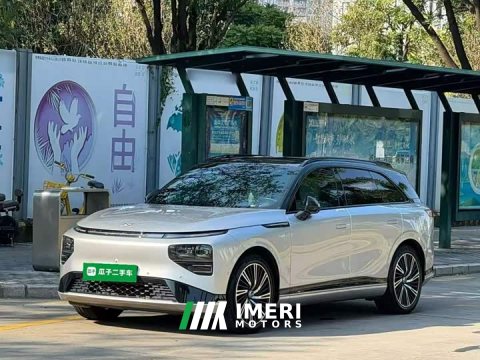 2023 XPeng G9 702 Max - ავტომობილი ჩინეთიდან