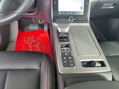 SAIC MG RX5 EV ePLUS National Trend Rongling Flagship Edition - ფოტო 13