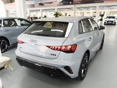 Audi A3 Sportback 35TFSI Prestige Plus Luxury Premium Package - фото 4