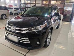 Toyota Highlander 2.0T AWD Elite 7-Seater - фото 1