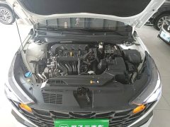 Hyundai Elantra 1.5L CVT Luxury - фото 19