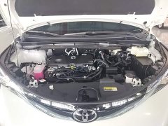 Toyota Gravia 2.5L Hybrid Comfort Edition - фото 19