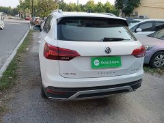 Volkswagen Taos 280TSI FWD Luxury Smart Connected Edition - фото 5