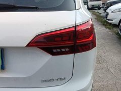 Volkswagen Taos 280TSI FWD Luxury Smart Connected Edition - фото 7