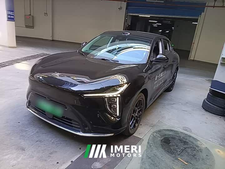 IM Motors Zhiji LS6 Extended Range 66 Max