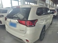 Mitsubishi Outlander Facelift 2.0L FWD Comfort 5-Seater - photo 6
