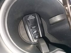 Toyota Camry 2.0L GVP Leading Edition - фото 8