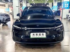 Tesla Model Y Rear-Wheel Drive - ფოტო 2