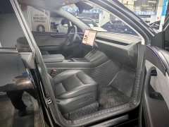Tesla Model Y Rear-Wheel Drive - ფოტო 9