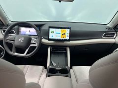 BYD Yuan UP 301KM Pilot Edition - ფოტო 13
