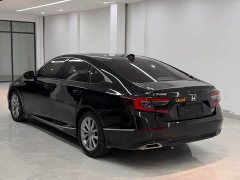 Honda Accord 260TURBO Luxury Edition - photo 6