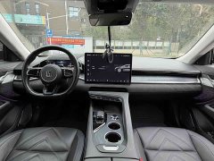 Zeekr 001 YOU Edition 100kWh - ფოტო 11