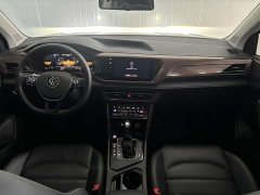 Volkswagen Touareg 280TSI FWD Luxury Edition - photo 11