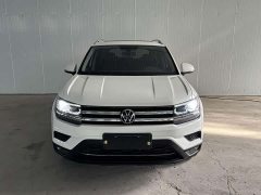Volkswagen Touareg 280TSI FWD Luxury Edition - photo 6