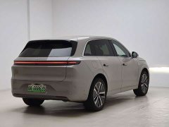 Li Auto L6 Max - ფოტო 5