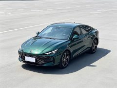 SAIC MG7 1.5T DCT Premium Luxury Edition - ფოტო 1