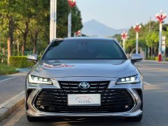 Toyota Avalon Hybrid 2.5L XLE Premium - ფოტო 2