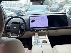 Li Auto L6 Pro - ფოტო 6