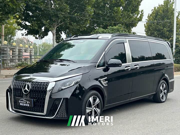 Mercedes-Benz Vito 2.0T Business Edition 7-Seater
