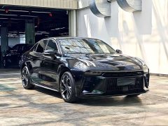 Lynk & Co 03 1.5T DCT Pro - ფოტო 4