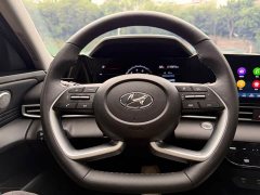 Hyundai Elantra 1.5L CVT Luxury - ფოტო 9