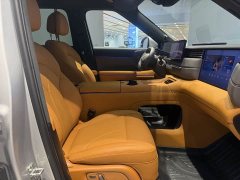 IM Motors Zhiji LS8 52 Max Luxury Six-Seater - фото 10