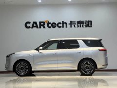IM Motors Zhiji LS8 52 Max Luxury Six-Seater - фото 4