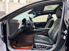 Toyota Avalon Hybrid 2.5L XLE Premium - ფოტო 9