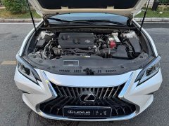 Lexus ES 2020 200 Luxury - photo 10