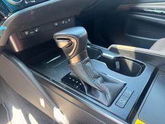 Lexus ES 2020 200 Luxury - photo 15
