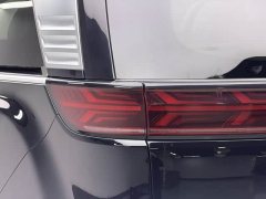 Denza D9 DM-i 970 Luxury - ფოტო 14
